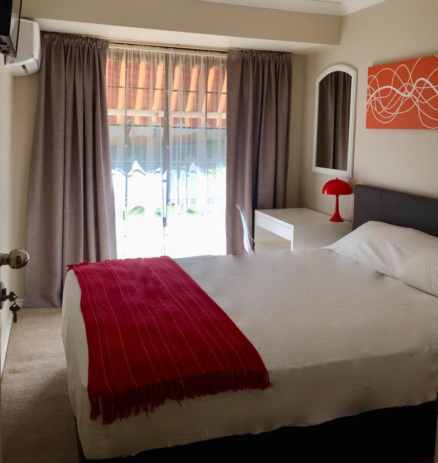 Murdoch Station Bed & Breakfast パース エクステリア 写真